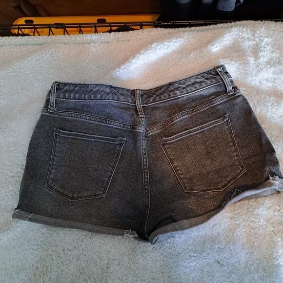 Universal Thread Denim Shorts Size 8 / 29R - Picture 4 of 4
